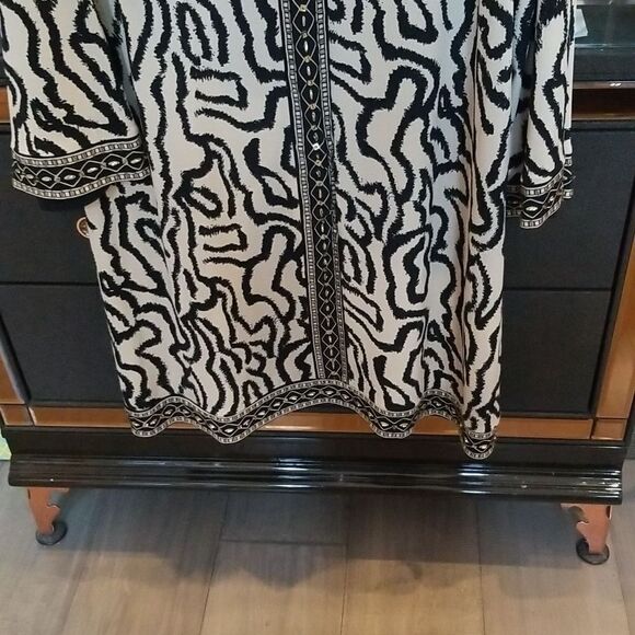 BEAUTIFUL ALFANI DRESS !!! LIKE NEW!!! NEVER WORN!!! - Picture 6 of 14